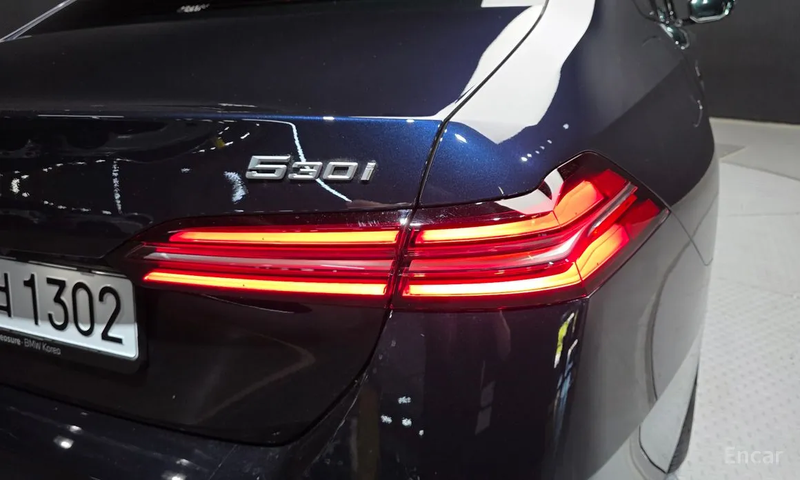 Фото 23 - BMW 5 Series