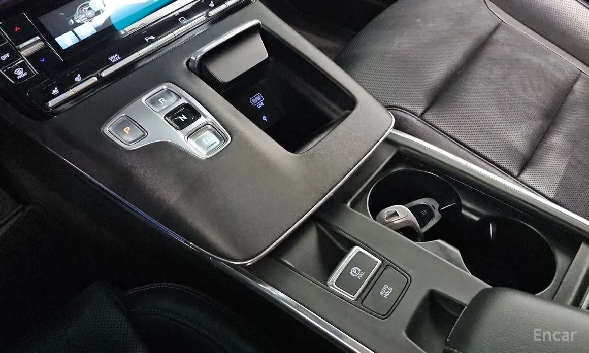 Фото 9 - Hyundai Grandeur
