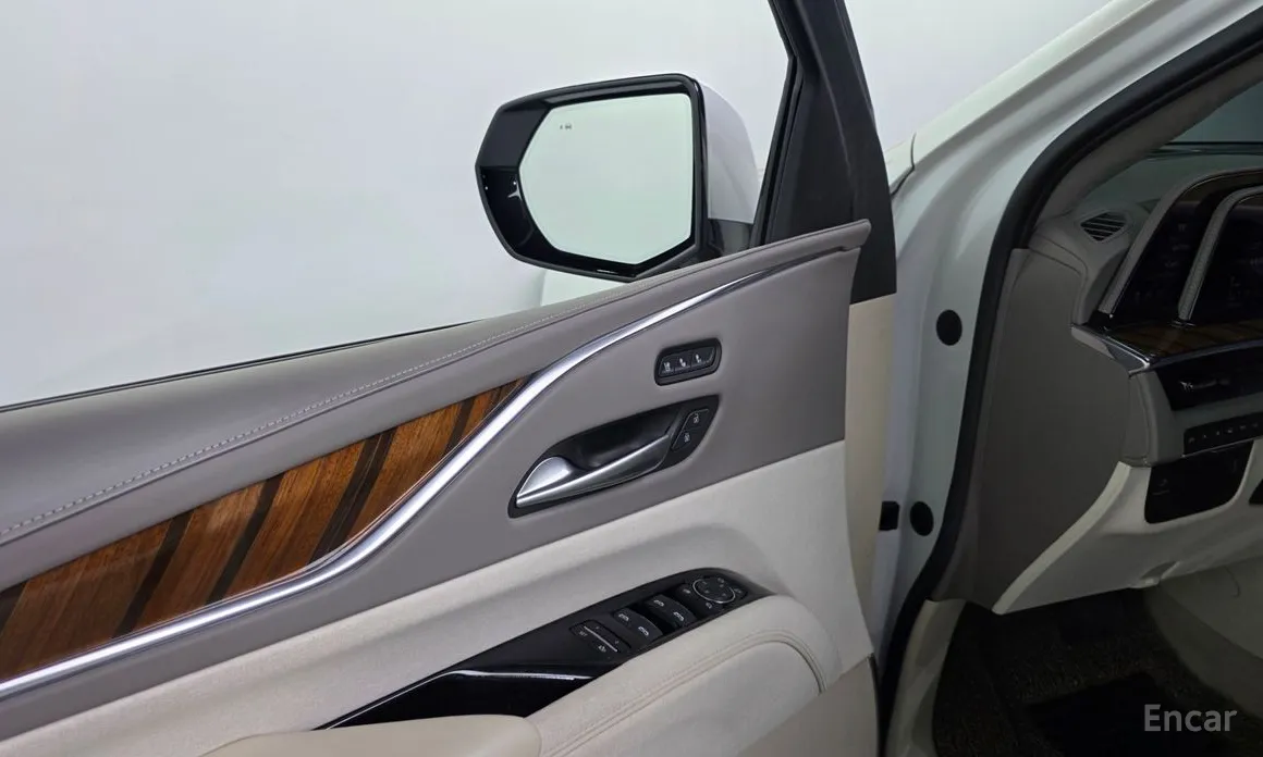 Cadillac Escalade 2021 6.2