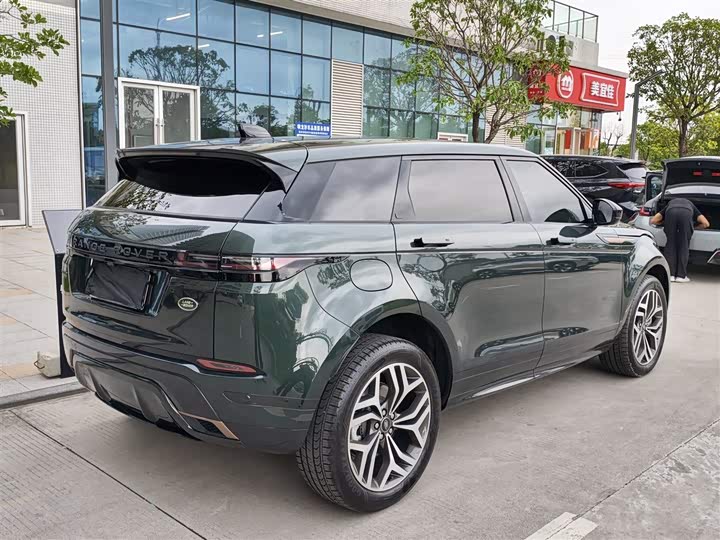 Land Rover Range Rover Evoque L 2024 2024款 揽胜极光L SE 驭光尊耀版