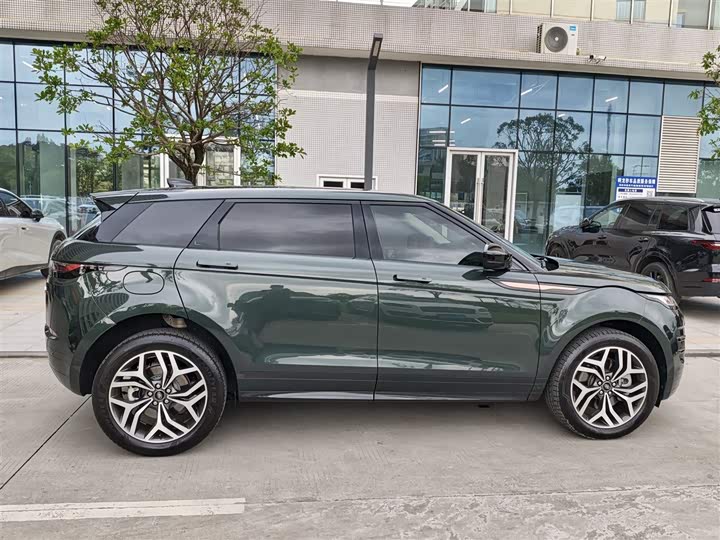 Land Rover Range Rover Evoque L 2024 2024款 揽胜极光L SE 驭光尊耀版