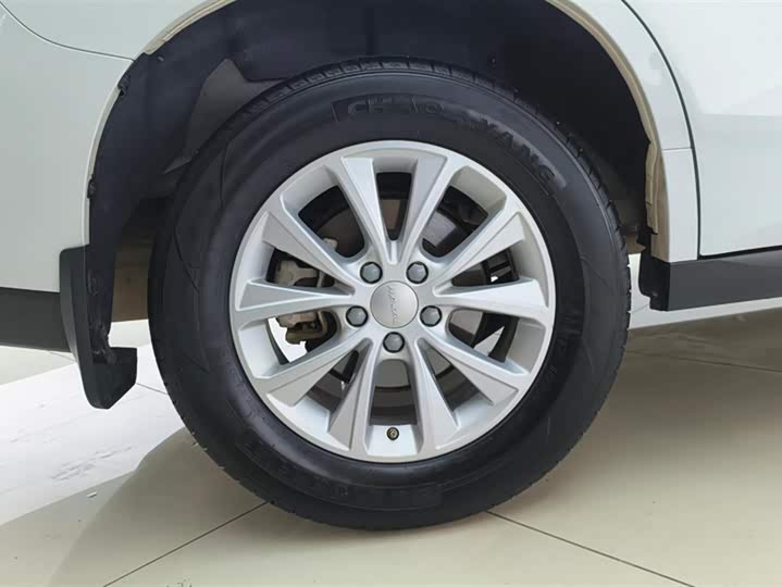 Фото 6 - Haval M6