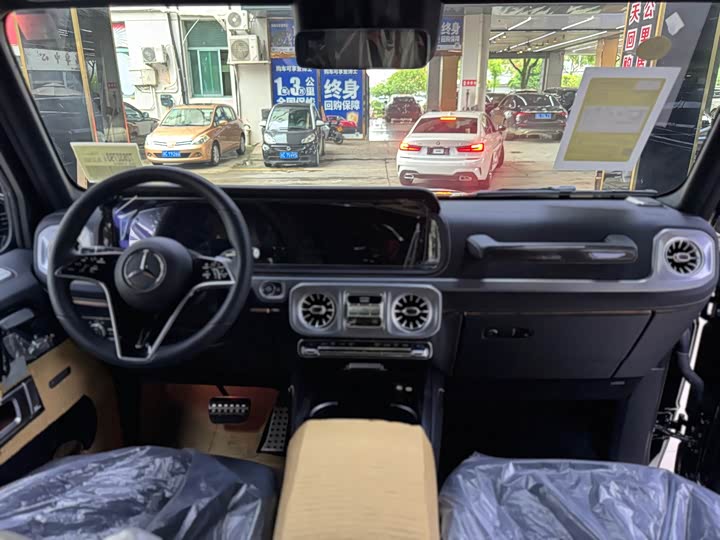 Фото 7 - Mercedes-Benz G-Class