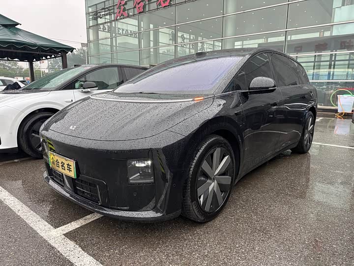 LiXiang i8 2025 2025款 标准版