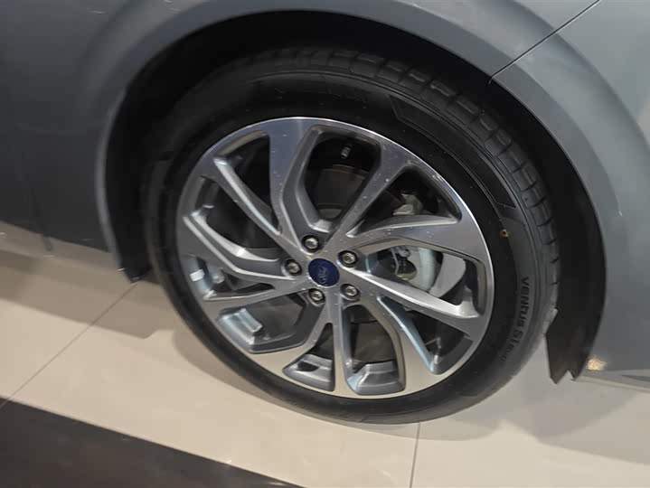 Zdjęcie 6 - Ford Mondeo