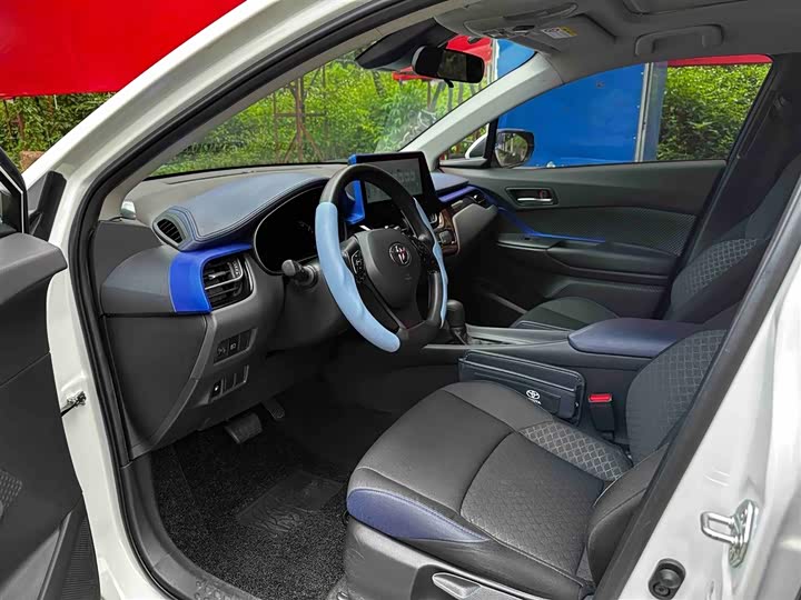 2023 Toyota C-HR