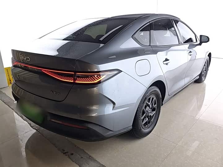 BYD Seal 05 DM-i Hybrid 2025 2025款 DM-i 智驾版 55KM豪华型