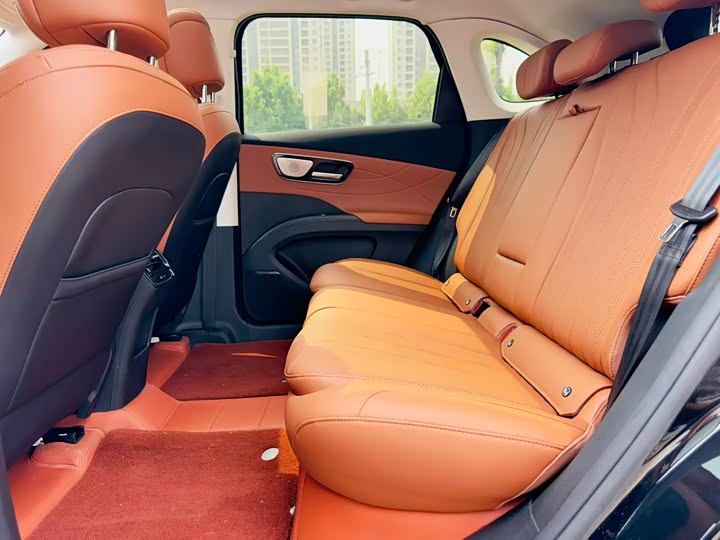 Chery Tiggo 8 2026 2026款 第五代 虎款 鲲鹏1.6T 自动豪华型