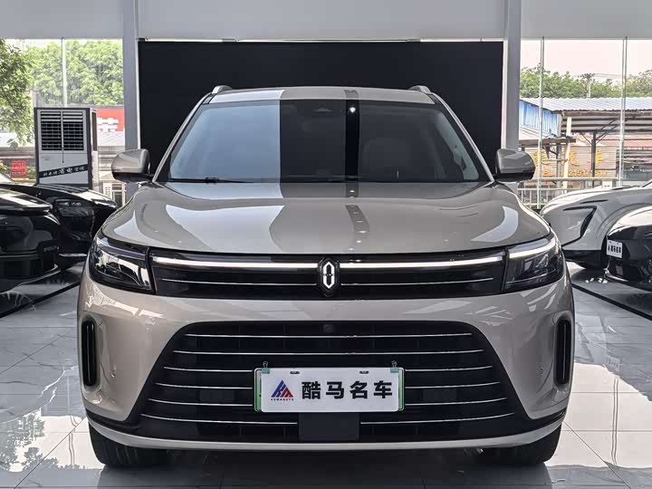 Aito M7 2022 2022款 1.5T 四驱旗舰版