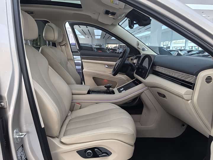 Aito M7 2022 2022款 1.5T 四驱旗舰版