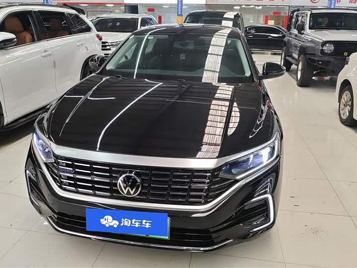 Volkswagen Passat Hybrid 2025 2025款 430PHEV 混动商务版