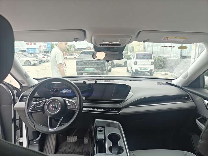 2025 Buick Electra E5