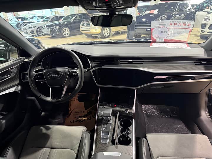 Фото 3 - Audi A6L