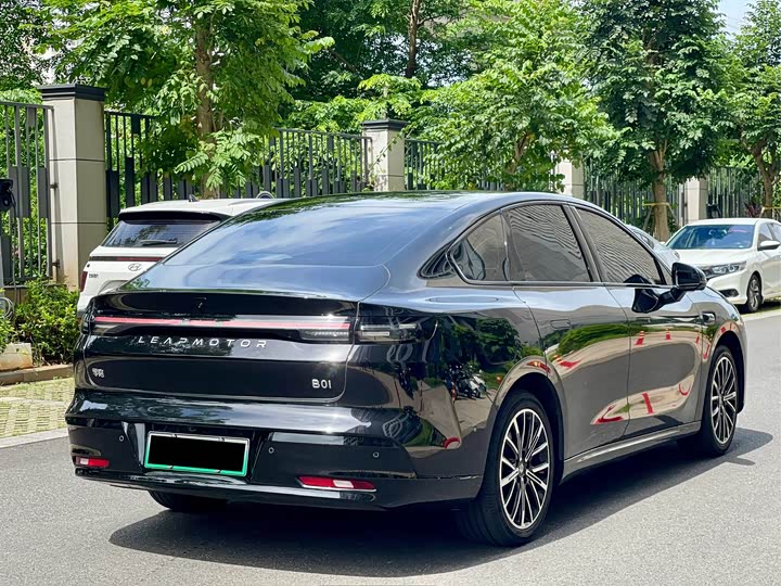Leapmotor B01 2025 2025款 650悦享版