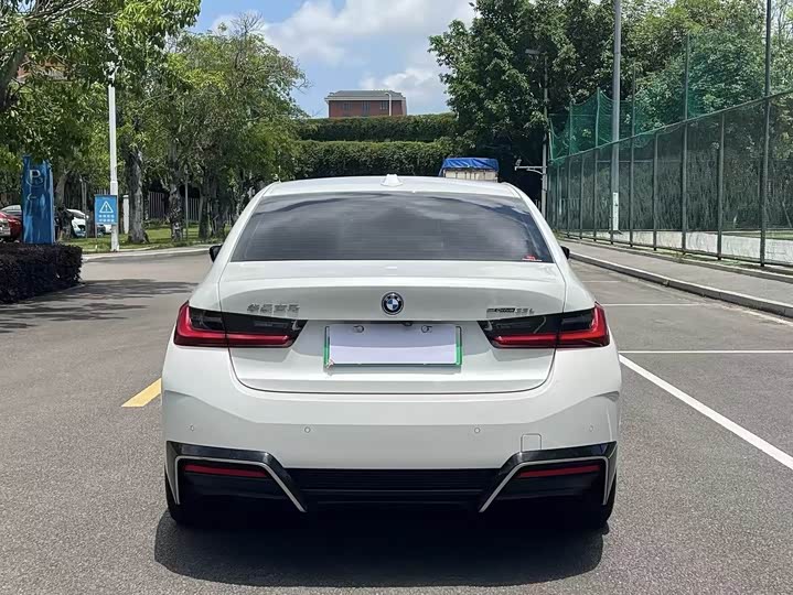 Фото 5 - BMW i3