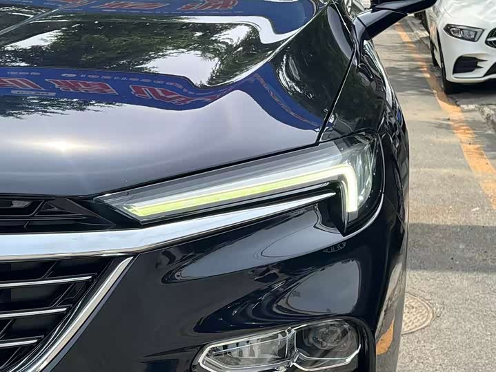 Buick Enclave 2022 2022款 652T 四驱尊享旗舰型 7座