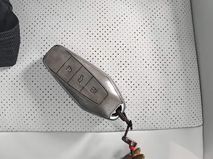 Фото 9 - Chery iCar 03