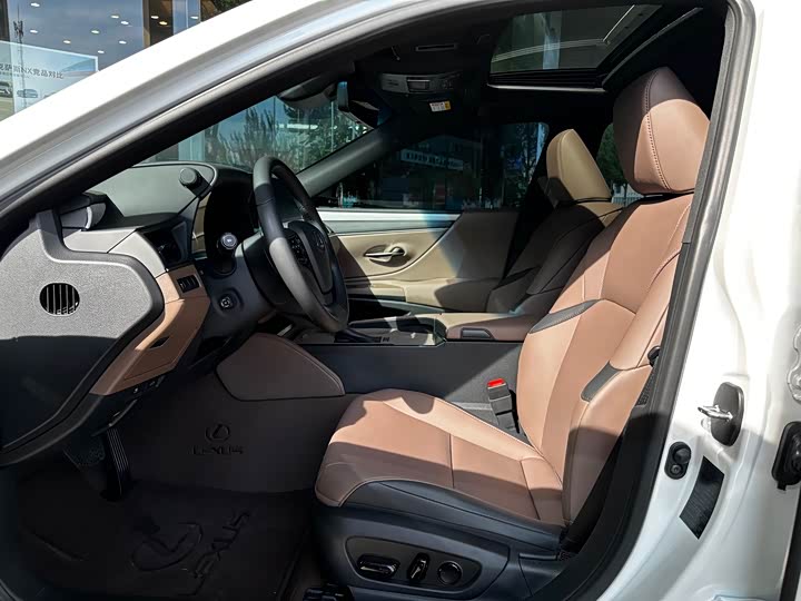 Lexus ES 2025 2025款 200 臻享版