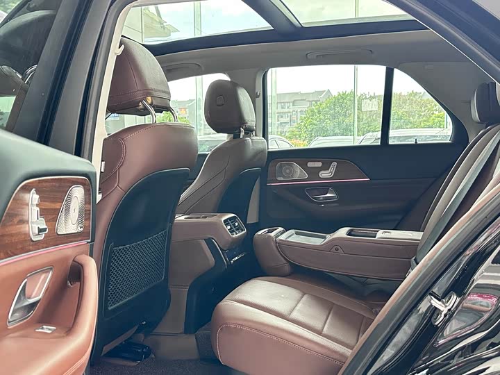 Фото 6 - Mercedes-Benz GLE-Class