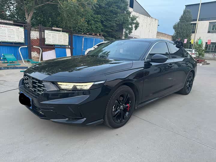 Honda Accord 2025 2025款 运动系列 260TURBO 豪华版
