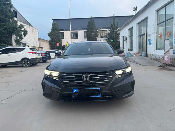 Honda Accord 2025 2025款 运动系列 260TURBO 豪华版