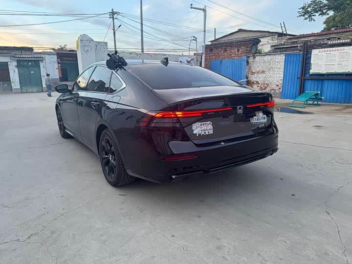 Honda Accord 2025 2025款 运动系列 260TURBO 豪华版