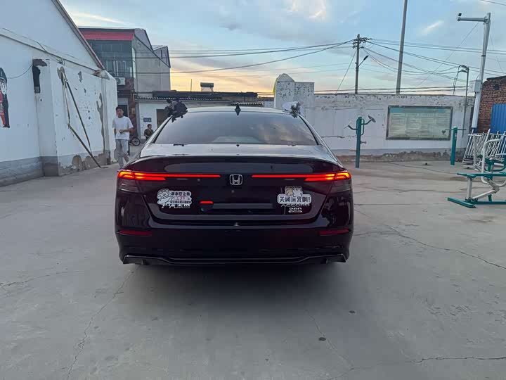 Honda Accord 2025 2025款 运动系列 260TURBO 豪华版
