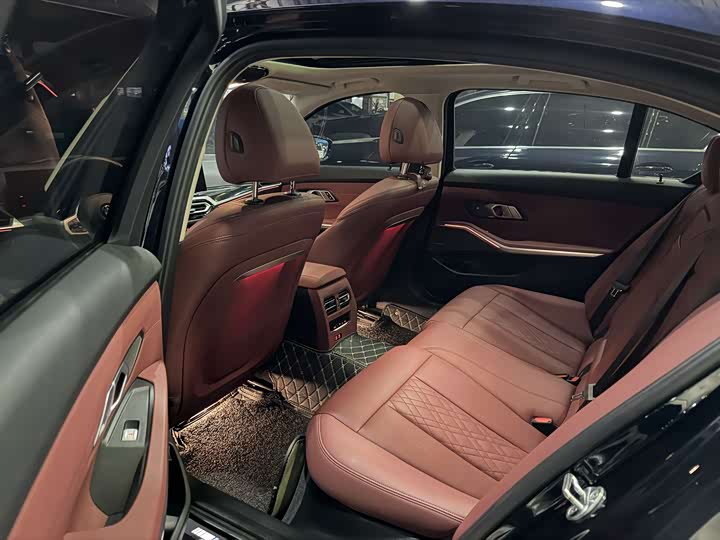 Фото 5 - BMW 3 Series