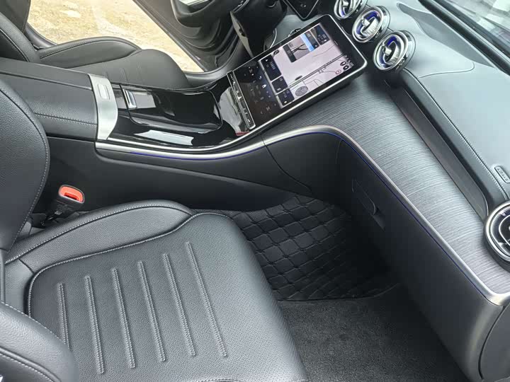 Фото 7 - Mercedes-Benz C-Class