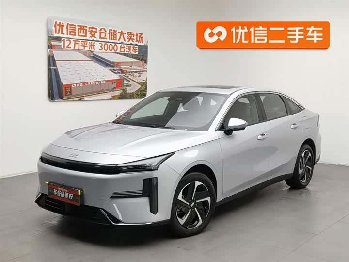 Фото 1 - Geely Galaxy L6