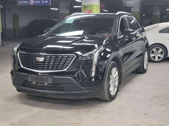 Фото 1 - Cadillac XT4