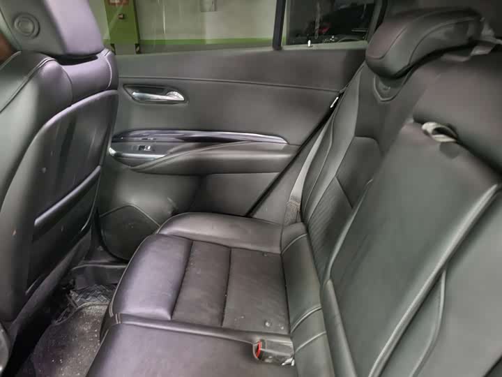 Фото 5 - Cadillac XT4