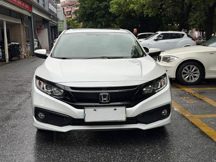 Фото 5 - Honda Civic