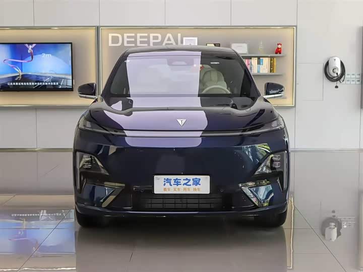 Фото 4 - Changan Deepal S09