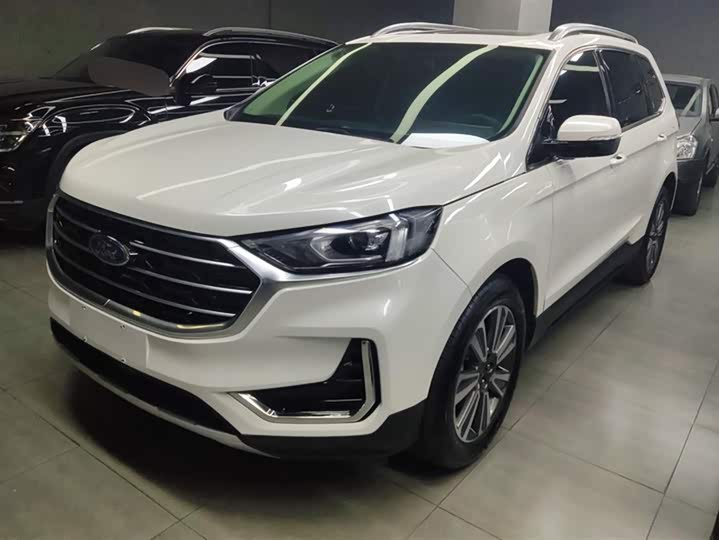 Фото 1 - Ford Edge