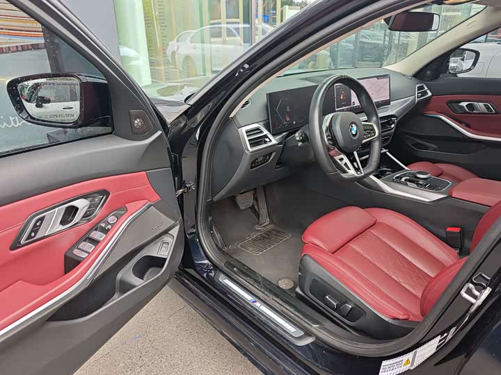 Фото 4 - BMW 3 Series
