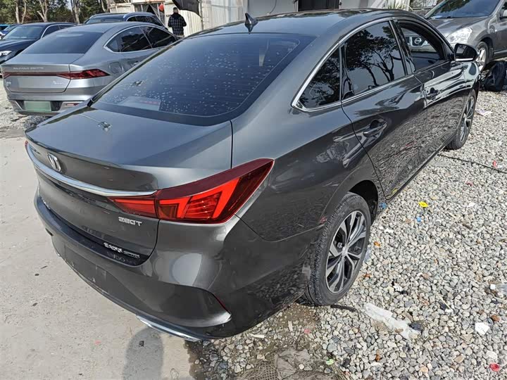 Фото 5 - Changan Eado Plus