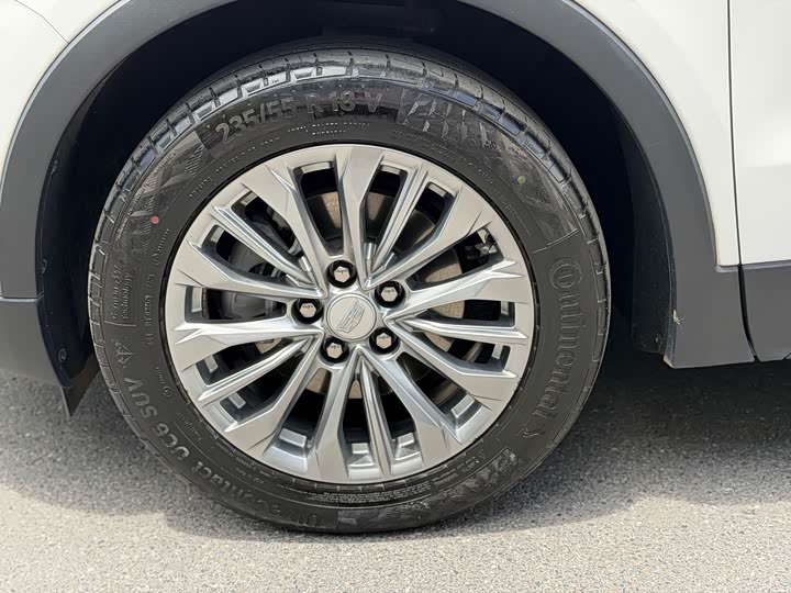 Cadillac XT4 2024 2024款 28T 两驱豪华型