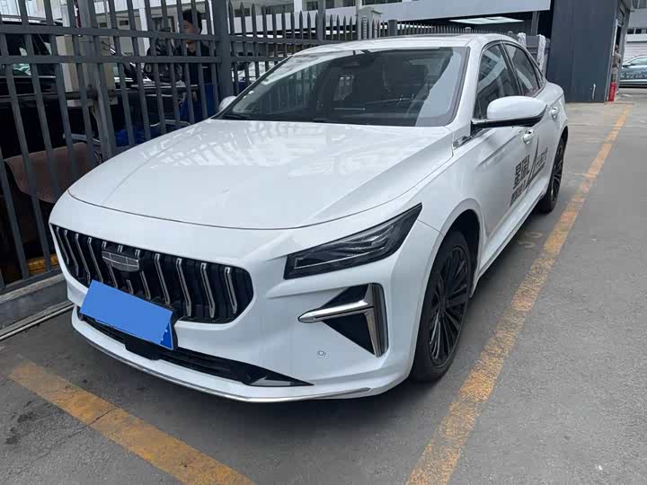 Geely Preface L 2024 2024款 油混 1.5TD 星云版