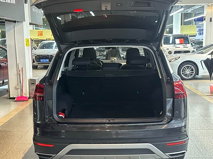 Фото 8 - Volkswagen Tayron