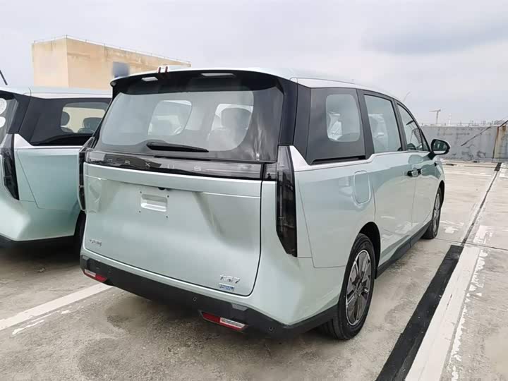 Maxus Mifa 7 2024 2024款 改款 超混 长续航版 悦享版