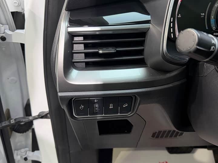 Фото 9 - Haval H6