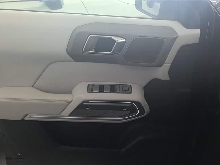 صورة 7 - BYD FangChengBao Titanium 3 (Tai 3)