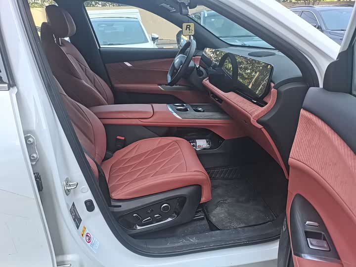 Фото 7 - Changan CS75 Plus