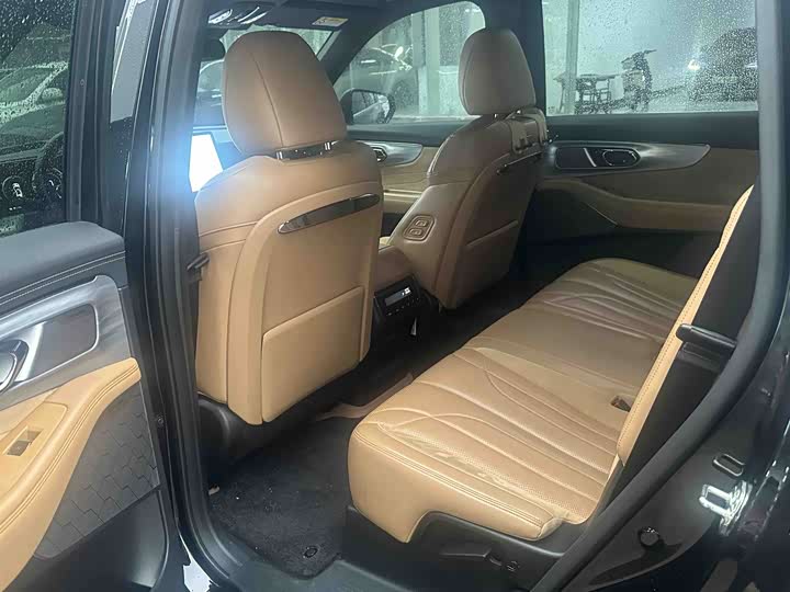 Фото 5 - GAC Trumpchi ES9