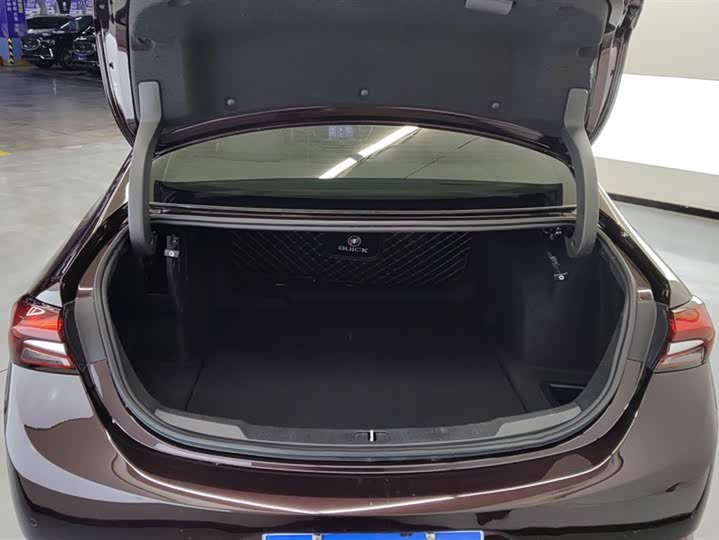 Photo 4 - Buick LaCrosse