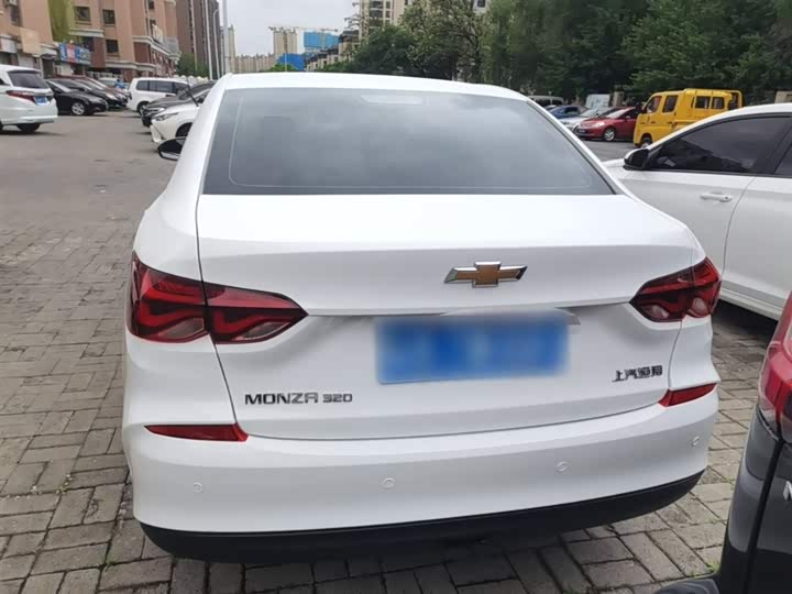 Chevrolet Monza 2021 2021款 320 自动悦享天窗版