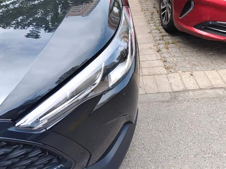 Toyota Corolla Cross 2024 2024款 2.0L 智能电混双擎 先锋版