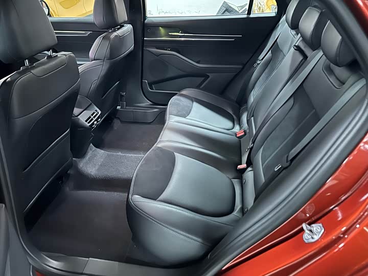 Ford Mondeo 2026 2026款 2.0T EcoBoost 至尊型