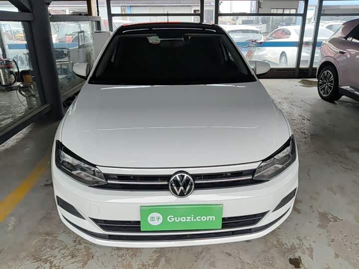 Фото 3 - Volkswagen Polo
